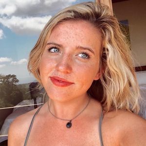 Meet your Posher, Chloe